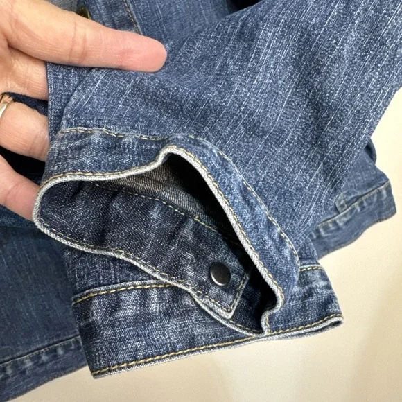 Levi Strauss Signature Denim Jacket Womens Y2K Cropped Trucker Sz Large 12/14 - Picture 15 of 16